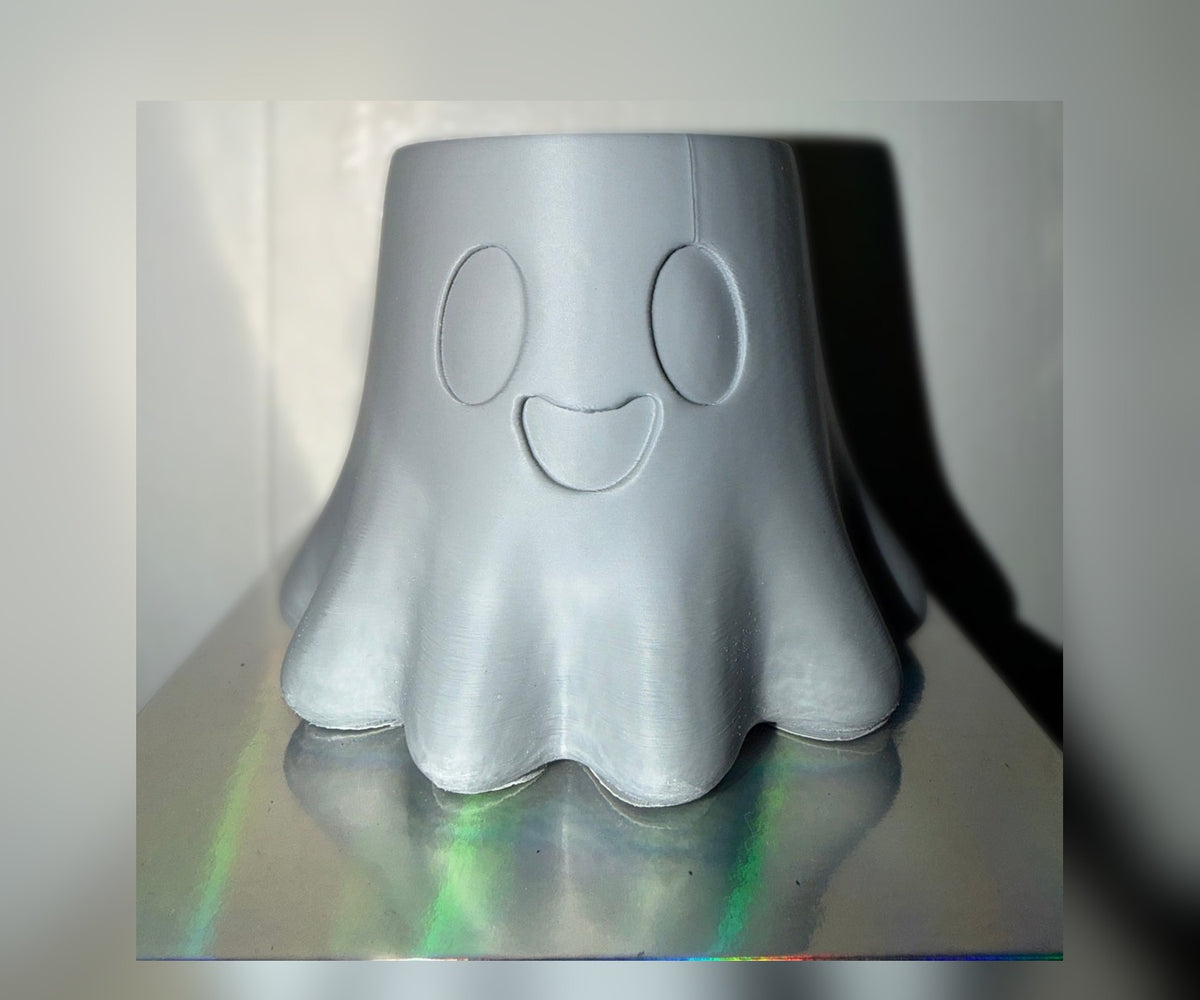 3D printed ghost candle holder