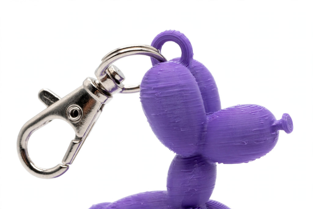 3D printed balloon dog keychain, clasp detail